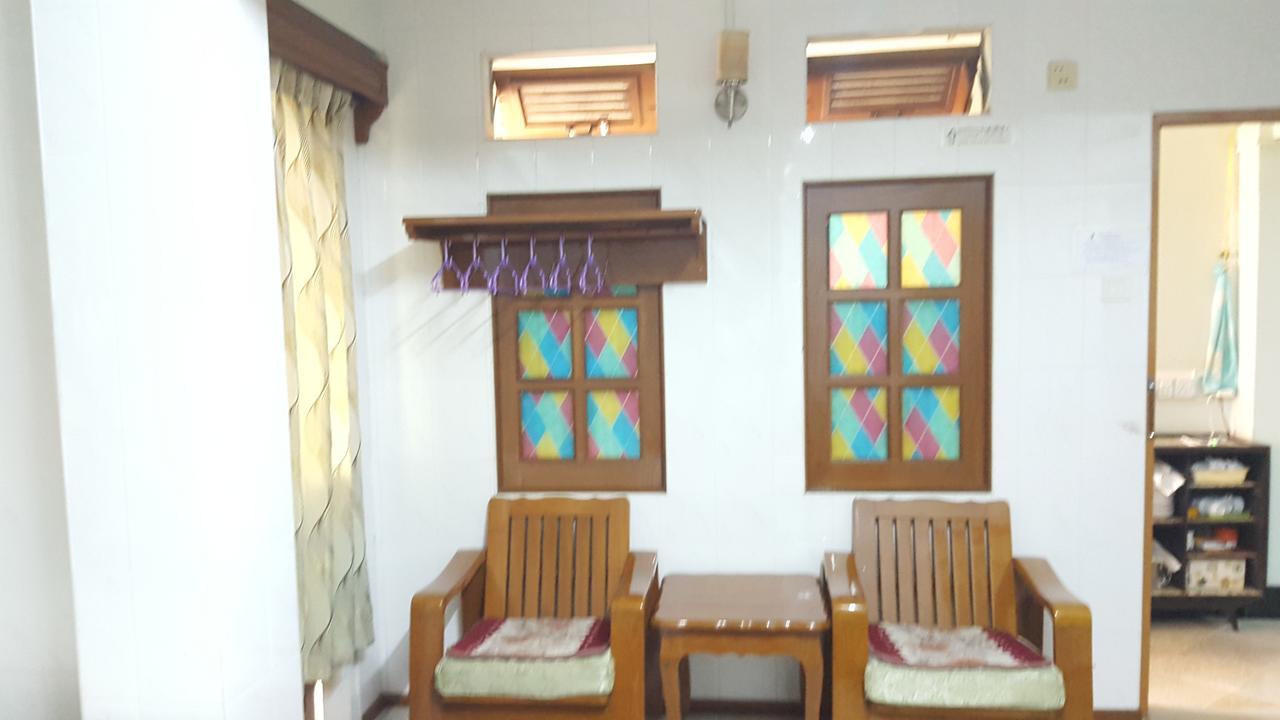 יאנגון Chan Myae Guesthouse מראה חיצוני תמונה