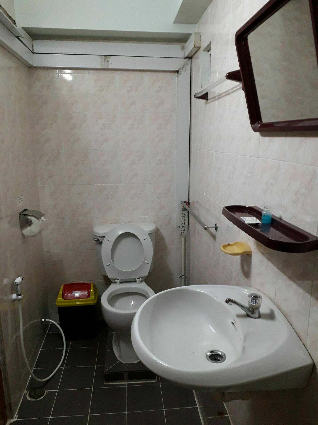 יאנגון Chan Myae Guesthouse מראה חיצוני תמונה